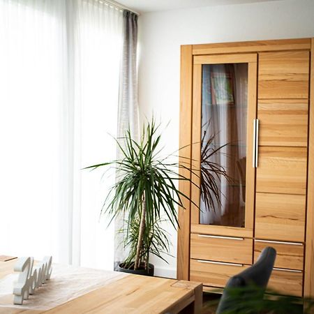 Ferienwohnung Am Schlosspark Ebersdorf  Luaran gambar